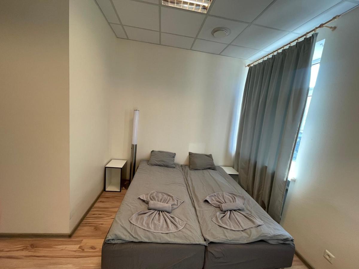 Mr Jo'S Hostel Каунас Екстер'єр фото